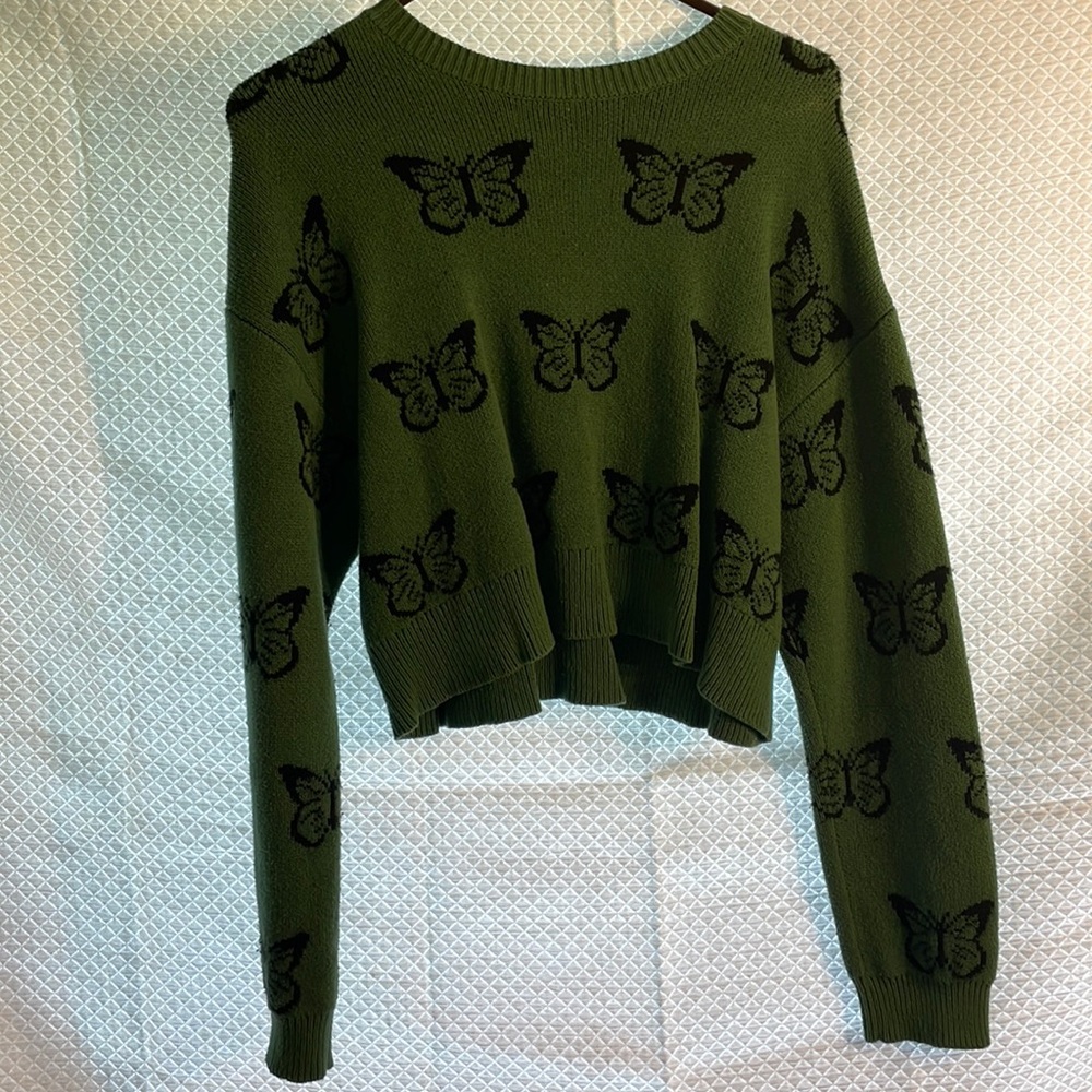 LA Hearts sweater